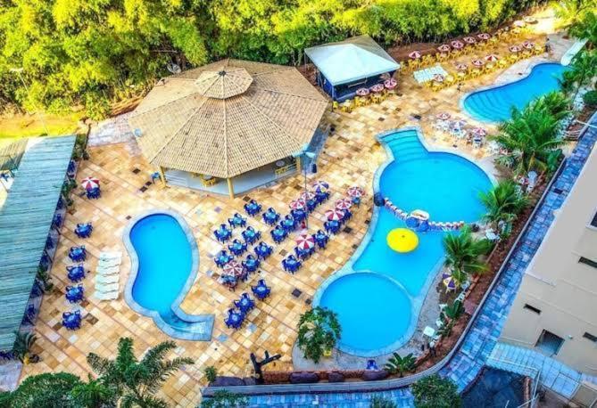 Golden Dolphin Express Apartment Caldas Novas Exterior photo