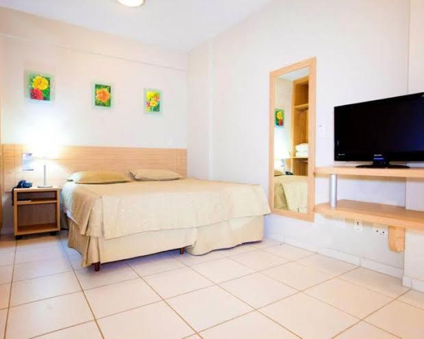 Golden Dolphin Express Apartment Caldas Novas Exterior photo