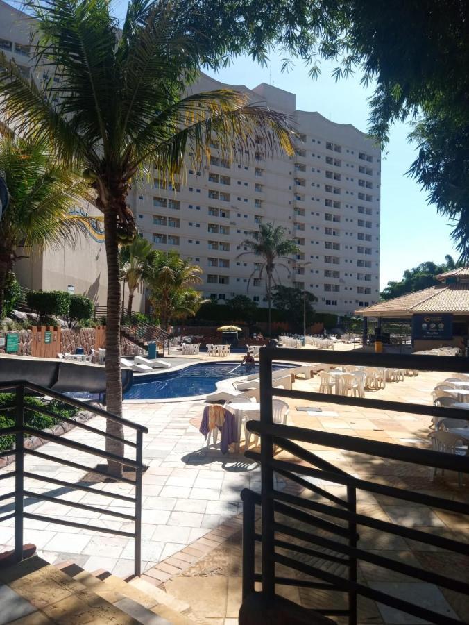 Golden Dolphin Express Apartment Caldas Novas Exterior photo